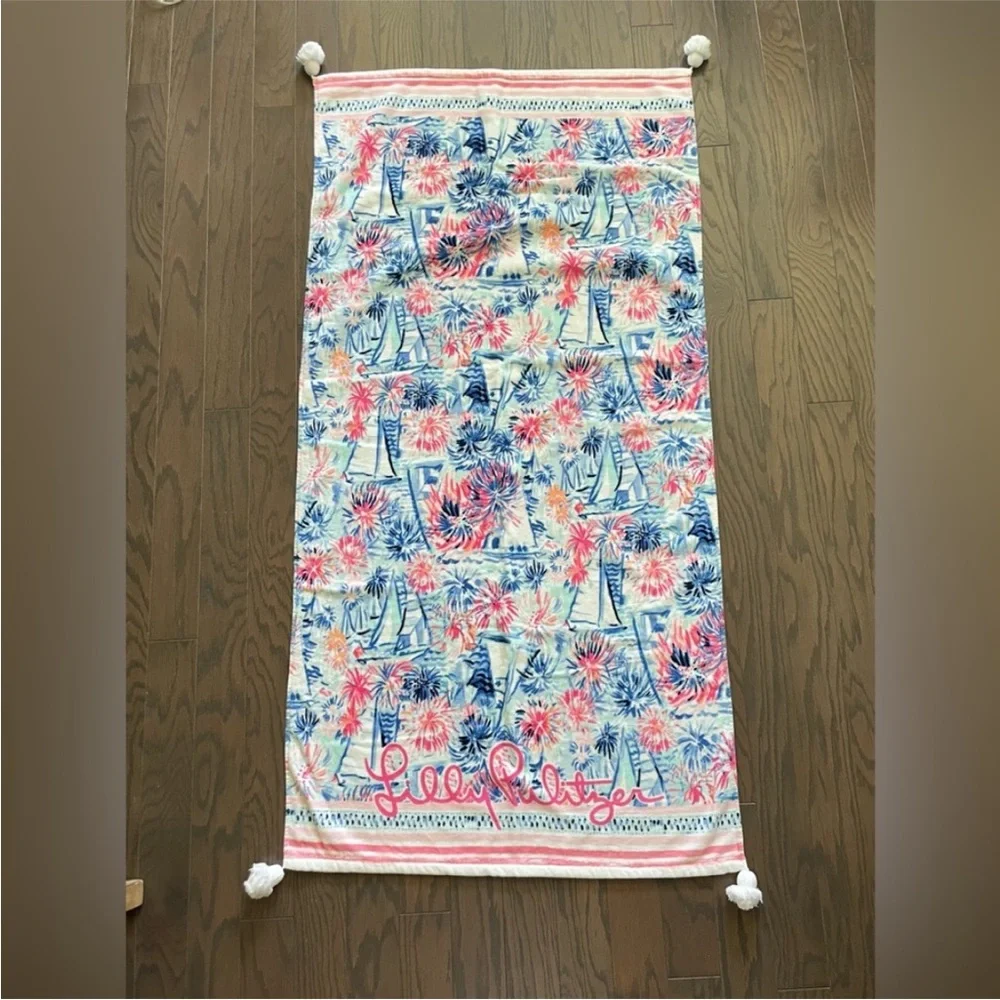 New! LILLY PULITZER TASSEL Beach Bath Towel